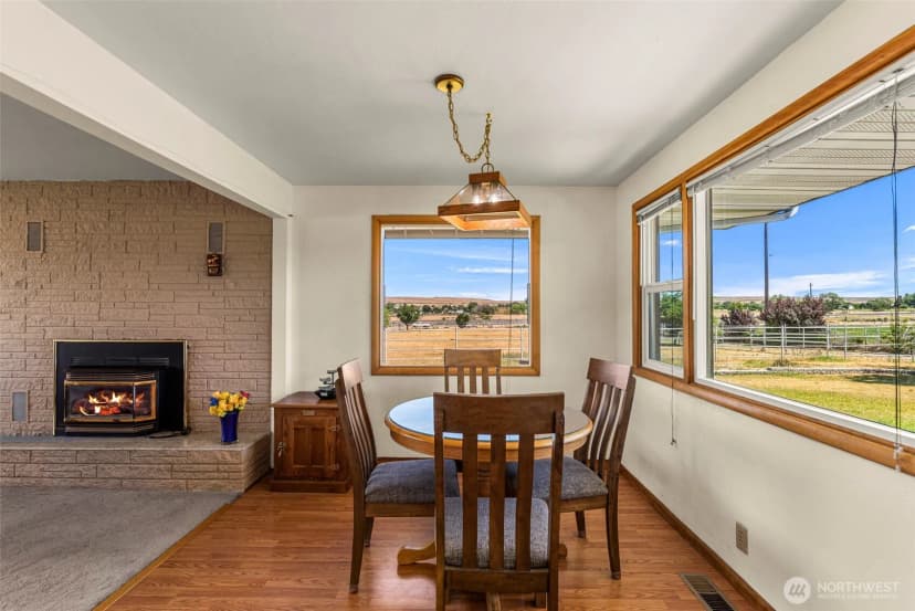 Property photo for 721 Rd 20 Ne, Soap Lake photo 11