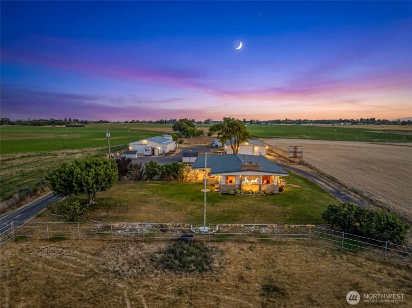 Property photo for 721 Rd 20 Ne, Soap Lake photo 5