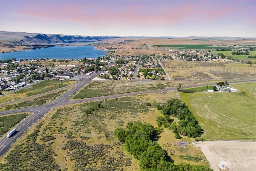 Property photo for 721 Rd 20 Ne, Soap Lake photo 40