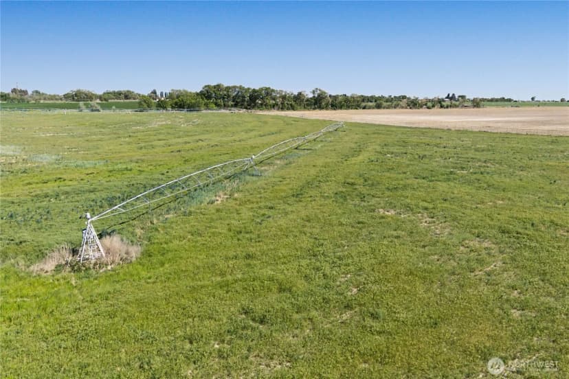 Property photo for 721 Rd 20 Ne, Soap Lake photo 39