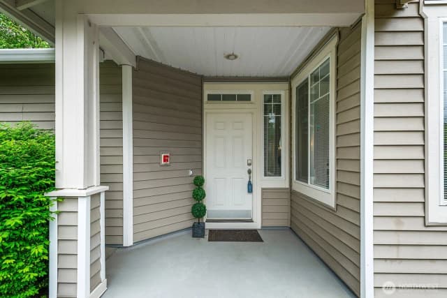 Property photo for 18740 109th Lane Se, Renton photo 2