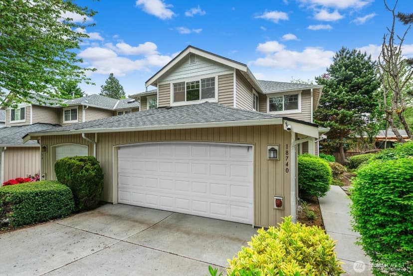 Property photo for 18740 109th Lane Se, Renton photo 31