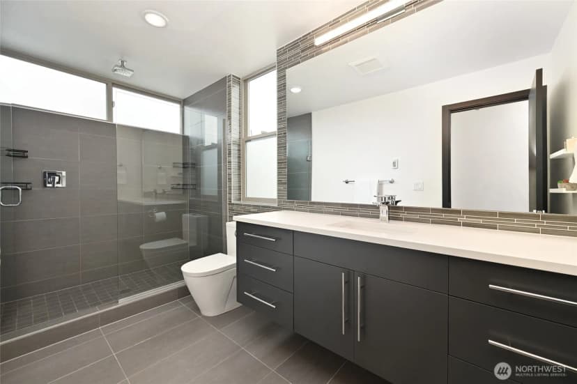 Property photo for 738 D N 95th, Seattle photo 16