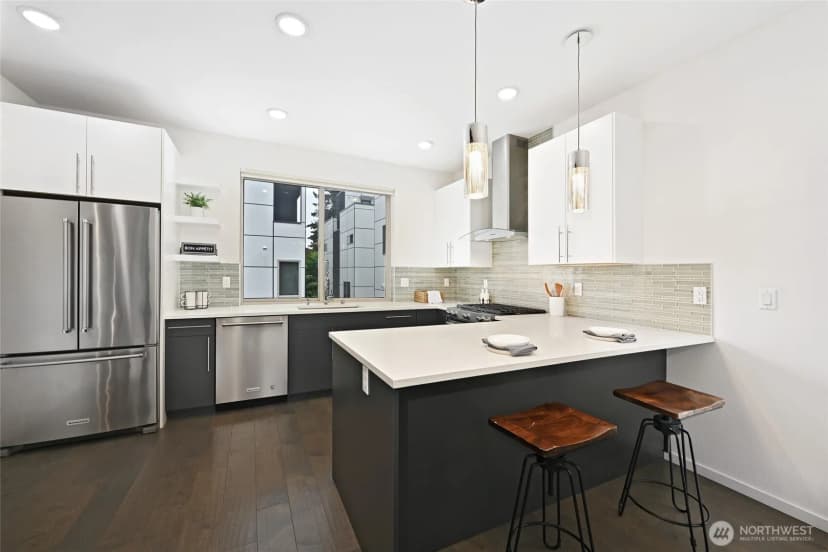 Property photo for 738 D N 95th, Seattle photo 13