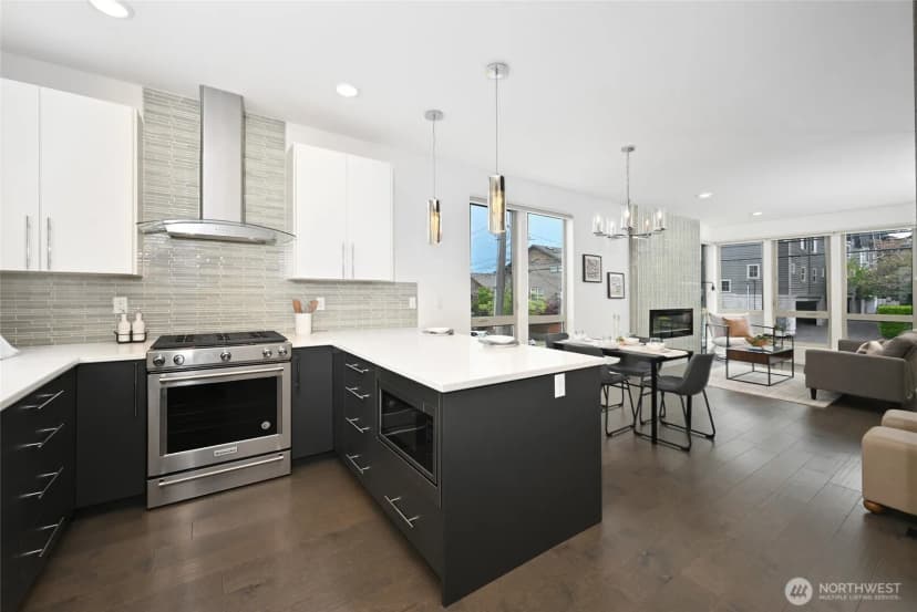 Property photo for 738 D N 95th, Seattle photo 12