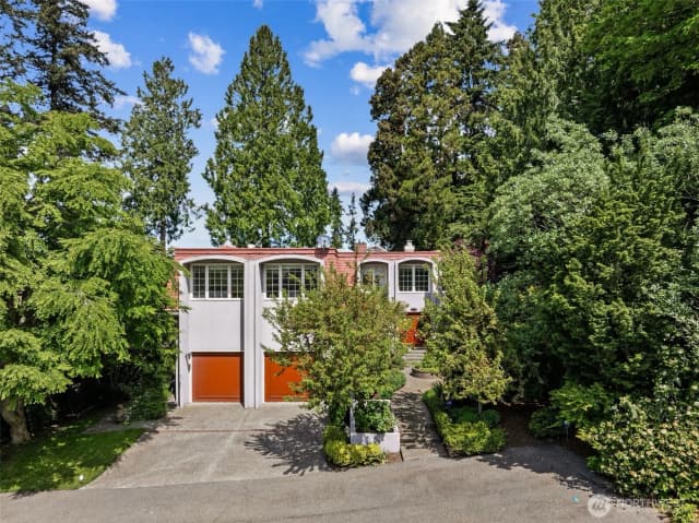 Property photo for 16530 76th Avenue W, Edmonds photo 2