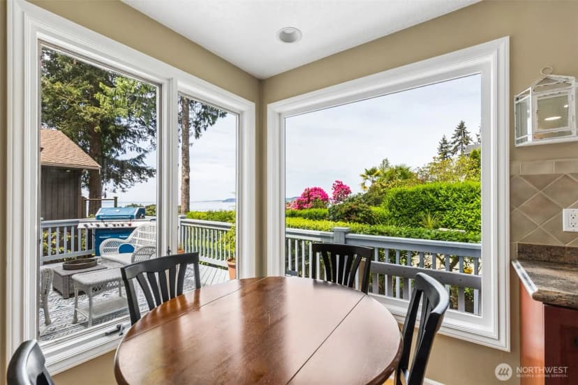Property photo for 16530 76th Avenue W, Edmonds photo 9