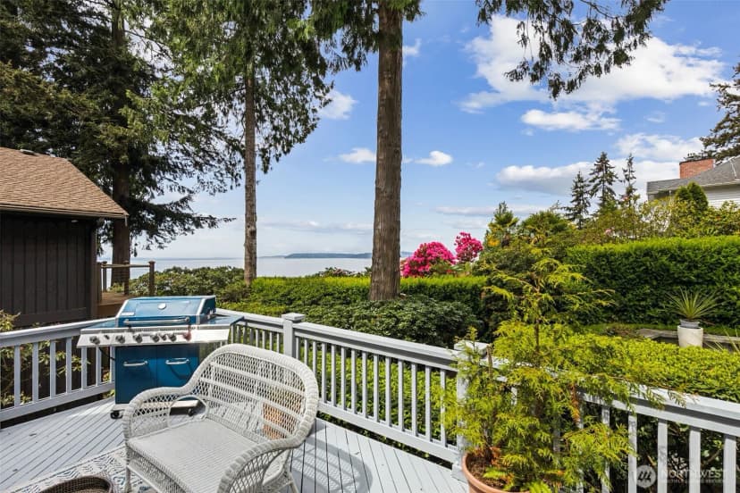 Property photo for 16530 76th Avenue W, Edmonds photo 38