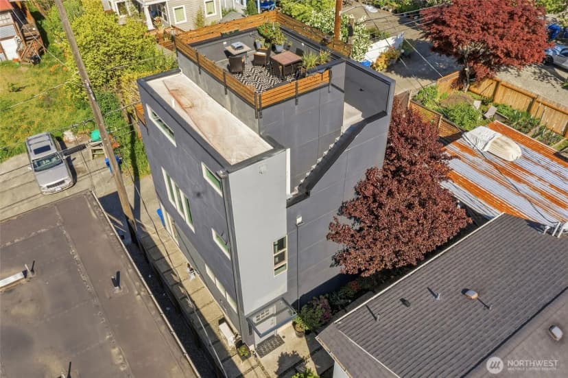 Property photo for 5953 Fauntleroy Way Sw #d, Seattle photo 26