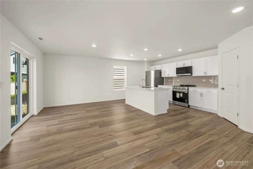 Property photo for 32321 Bryant Road, Sultan photo 6