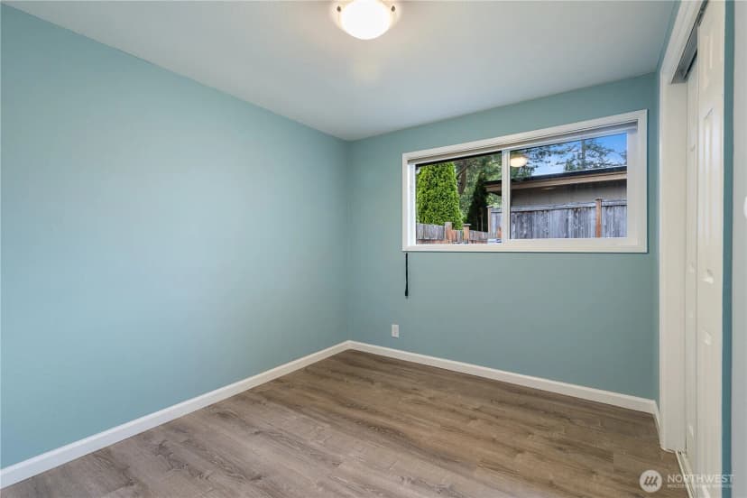 Property photo for 1520 143rd Avenue Se #98007, Bellevue photo 23