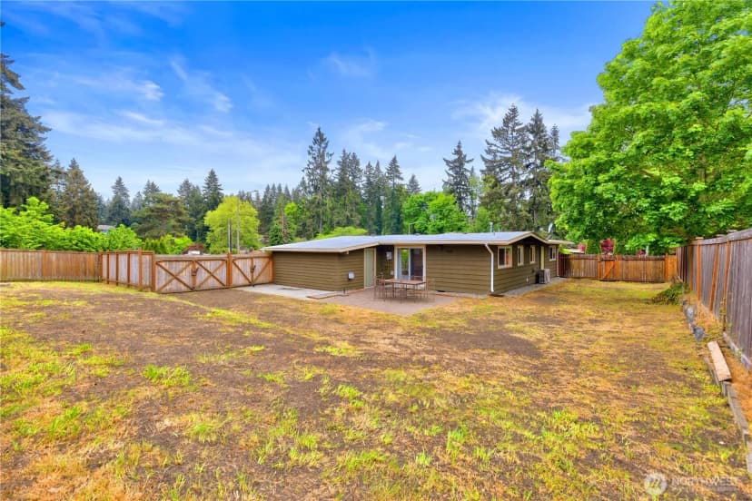 Property photo for 1520 143rd Avenue Se #98007, Bellevue photo 30