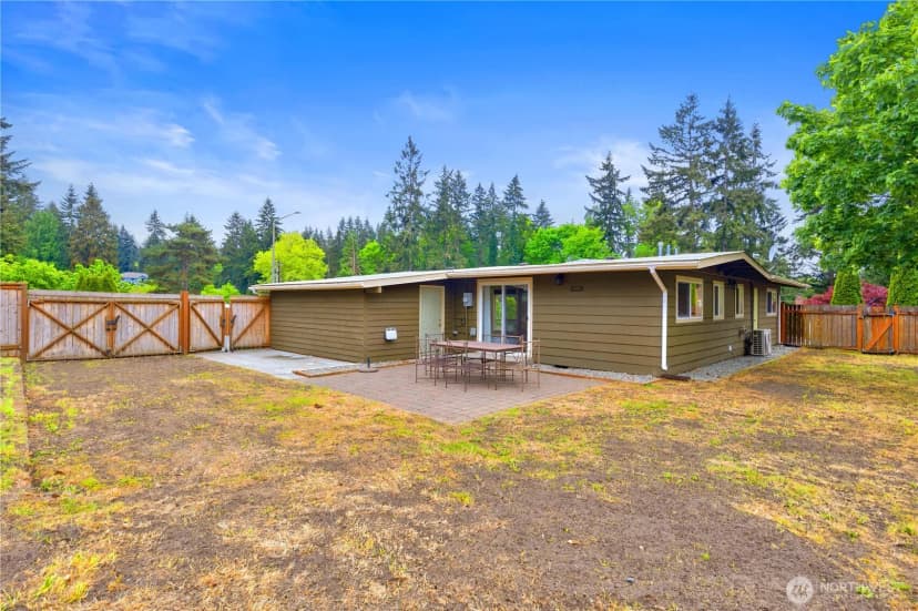 Property photo for 1520 143rd Avenue Se #98007, Bellevue photo 29