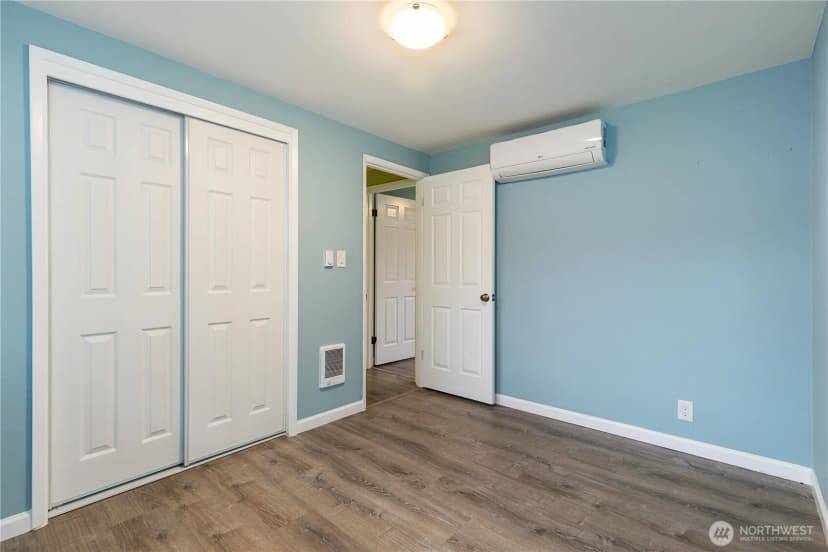 Property photo for 1520 143rd Avenue Se #98007, Bellevue photo 22