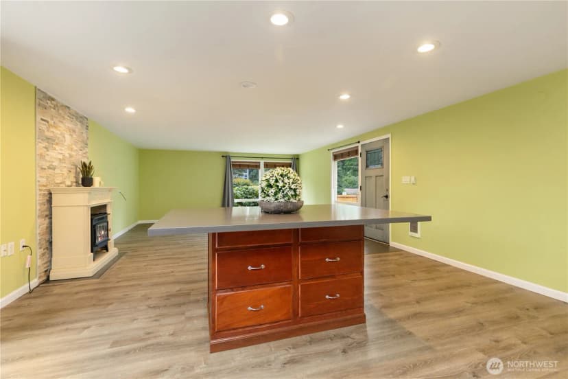 Property photo for 1520 143rd Avenue Se #98007, Bellevue photo 21