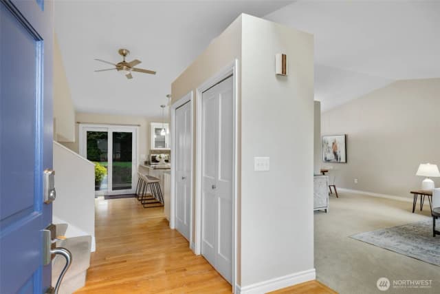Property photo for 7918 115th Avenue Se, Newcastle photo 4