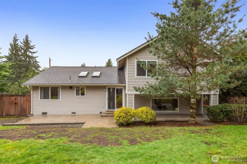 Property photo for 7918 115th Avenue Se, Newcastle photo 35