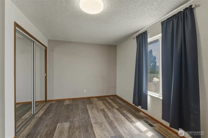 Property photo for 504 Ash Street, Omak photo 23