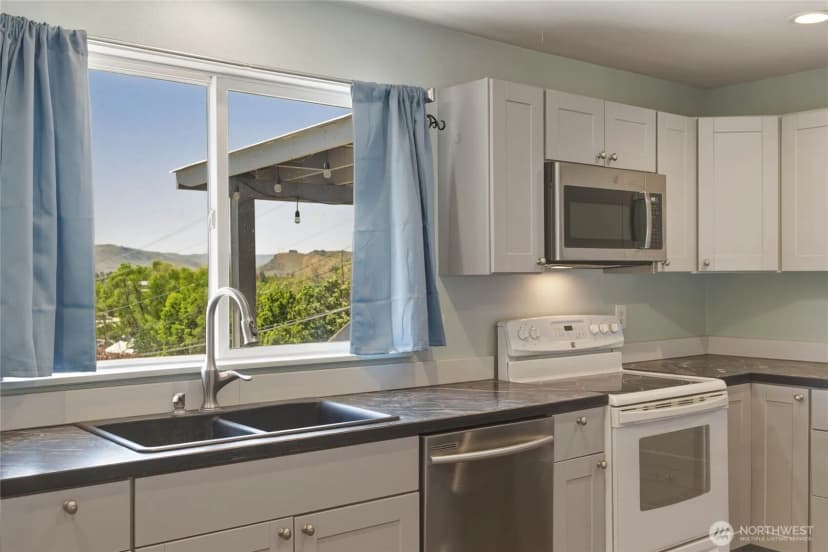 Property photo for 504 Ash Street, Omak photo 13
