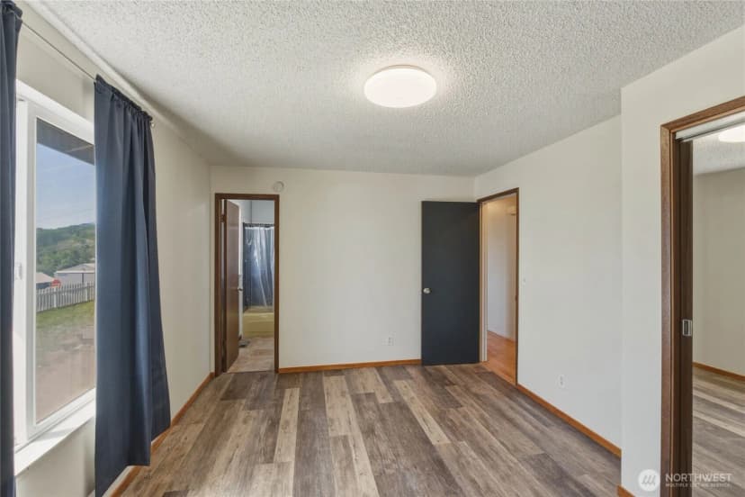 Property photo for 504 Ash Street, Omak photo 24