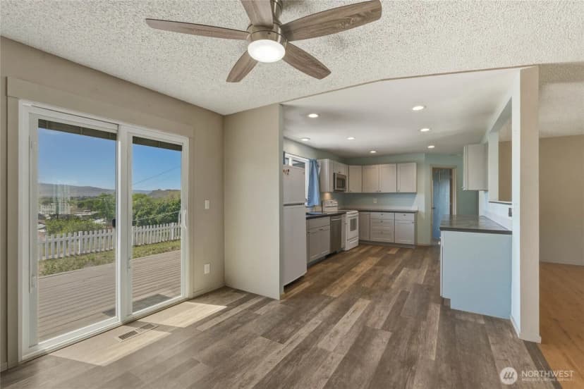 Property photo for 504 Ash Street, Omak photo 5