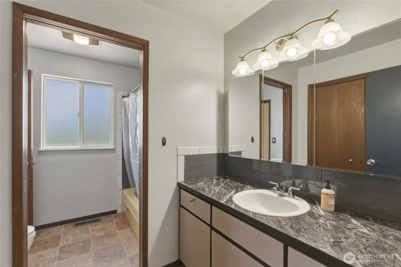 Property photo for 504 Ash Street, Omak photo 21