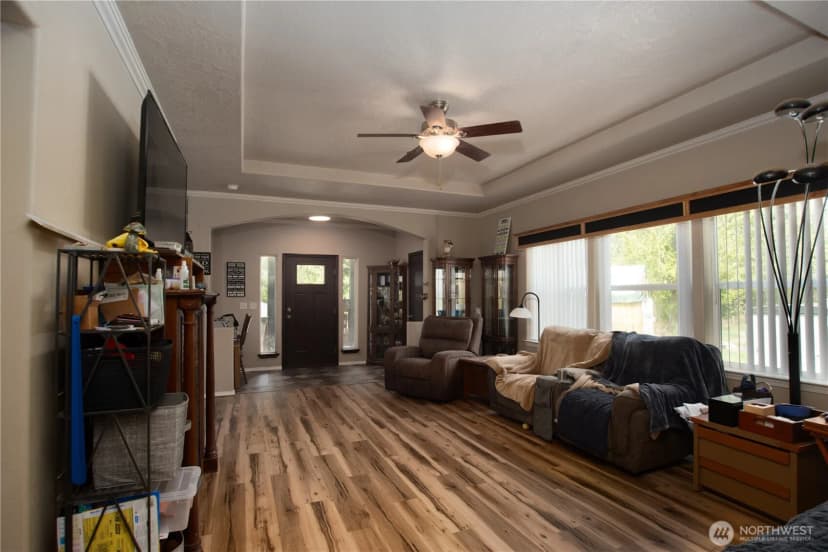 Property photo for 31610 114th Street E, Graham photo 4