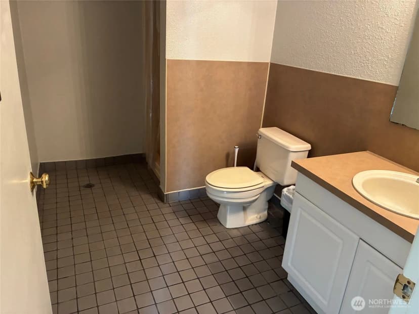 Property photo for 21301 52nd Avenue W #b111, Mountlake Terrace photo 23