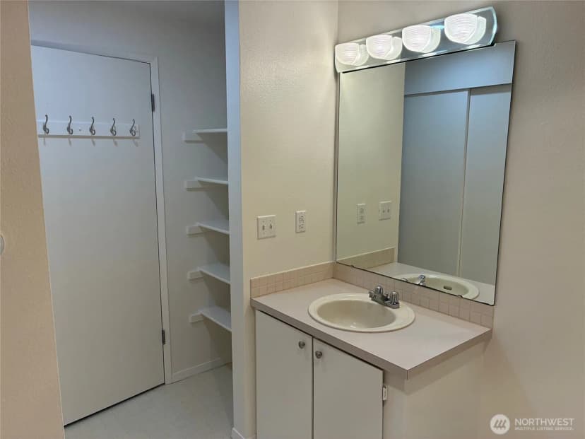 Property photo for 21301 52nd Avenue W #b111, Mountlake Terrace photo 15