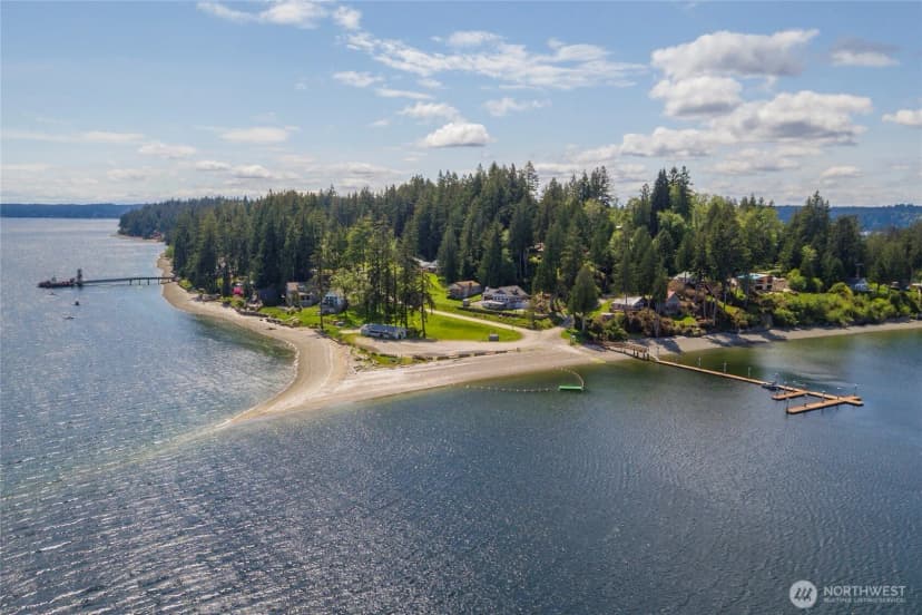 Property photo for 22504 Maple Drive Nw, Lakebay photo 32