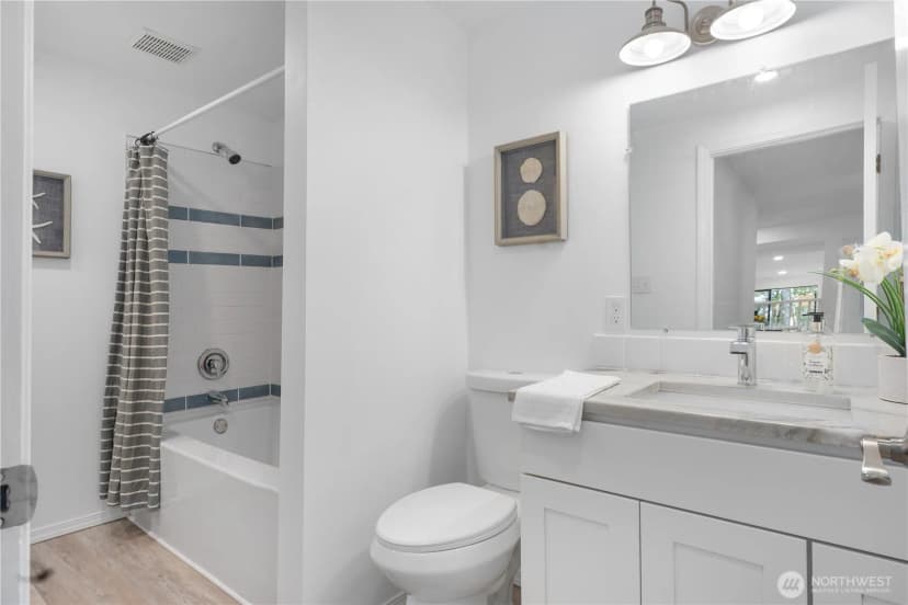 Property photo for 22504 Maple Drive Nw, Lakebay photo 17