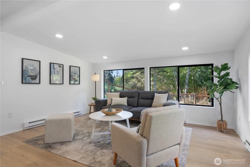 Property photo for 22504 Maple Drive Nw, Lakebay photo 8