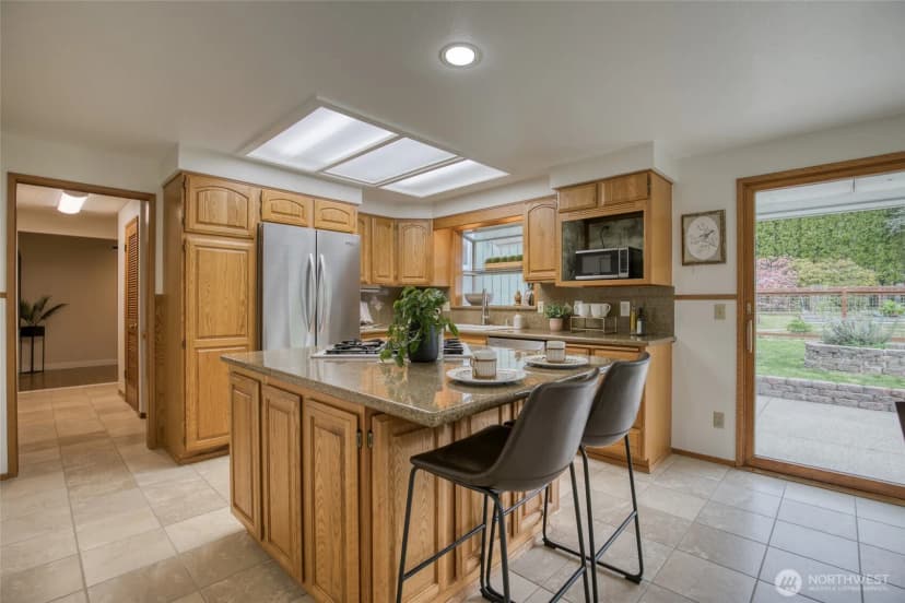 Property photo for 912 W Simpson Avenue, Montesano photo 9