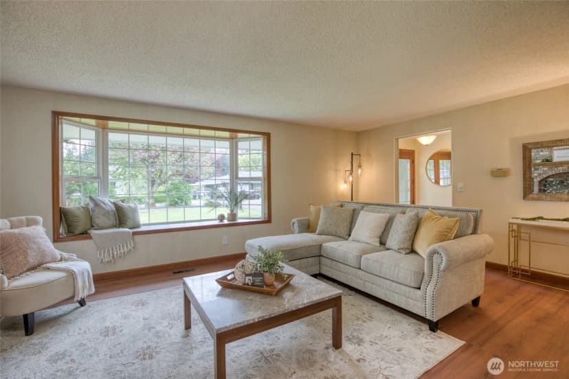 Property photo for 912 W Simpson Avenue, Montesano photo 4