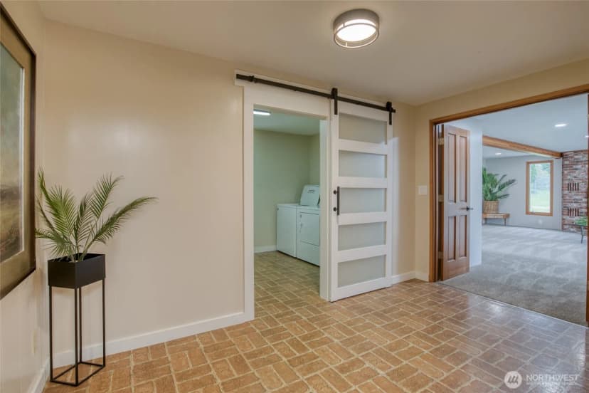 Property photo for 912 W Simpson Avenue, Montesano photo 16