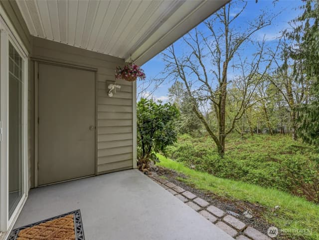 Property photo for 18501 Se Newport Way #h136, Issaquah photo 2