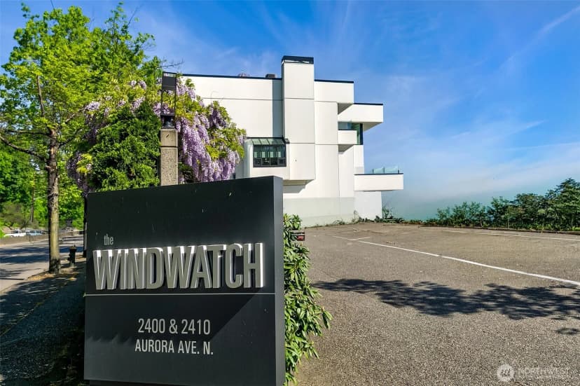 Property photo for 2400 Aurora Avenue N #210, Seattle photo 37