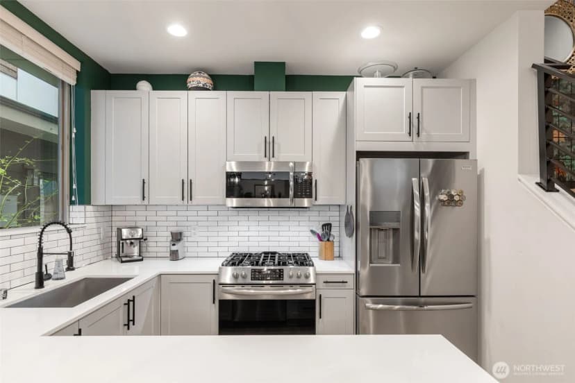 Property photo for 8015 Mary Avenue Nw #d, Seattle photo 12