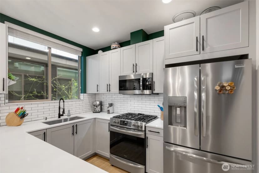 Property photo for 8015 Mary Avenue Nw #d, Seattle photo 11