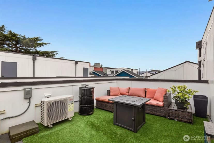 Property photo for 8015 Mary Avenue Nw #d, Seattle photo 23