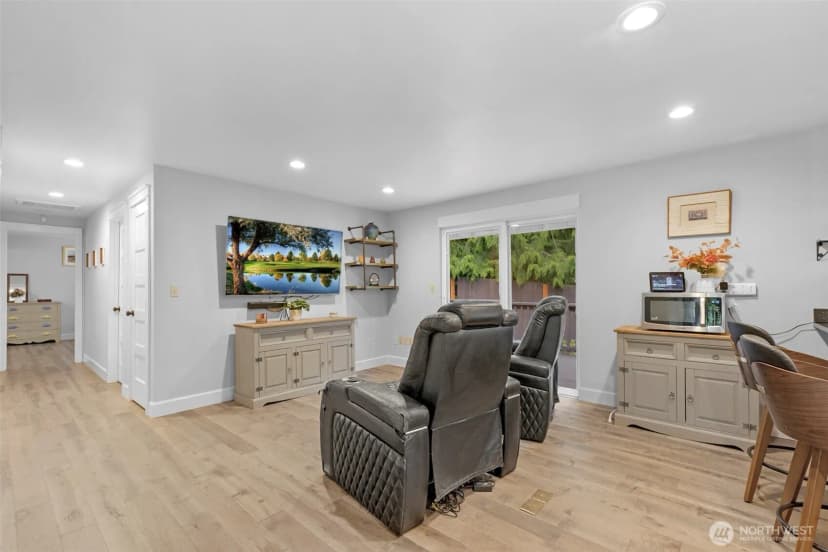 Property photo for 10414 Sw 110th Street, Vashon photo 14
