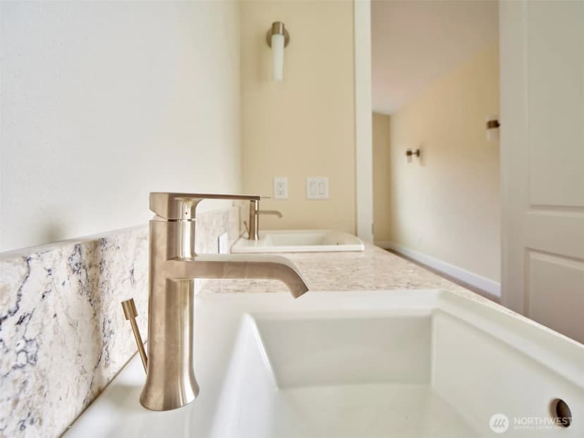 Property photo for 118 Annabelle Street, Castle Rock photo 8