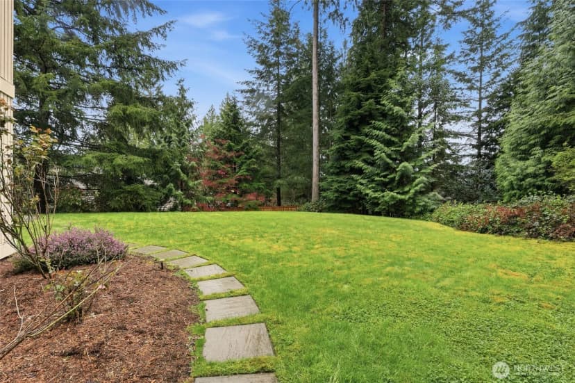 Property photo for 13799 Ne 32nd Place, Bellevue photo 36