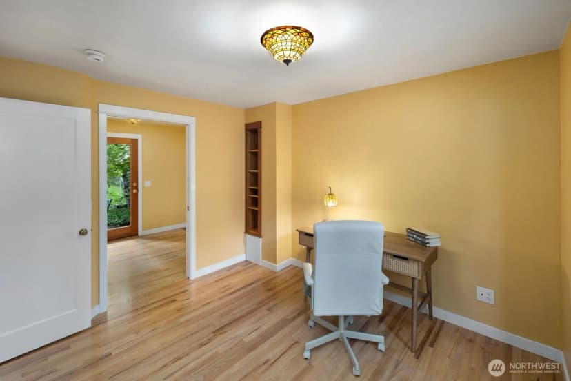Property photo for 12746 10th Avenue Ne, Seattle photo 20