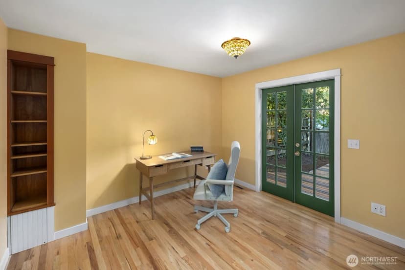 Property photo for 12746 10th Avenue Ne, Seattle photo 18