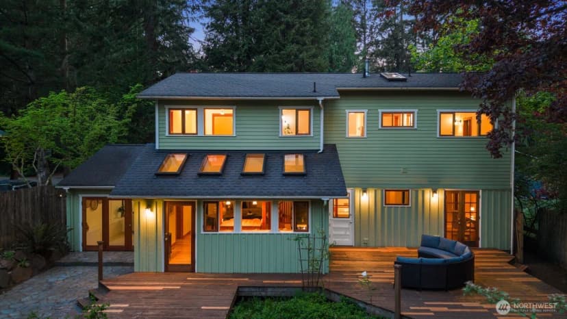 Property photo for 12746 10th Avenue Ne, Seattle photo 37