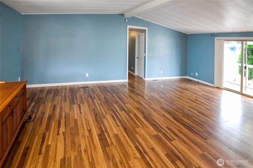 Property photo for 7112 141st Avenue E, Sumner photo 8