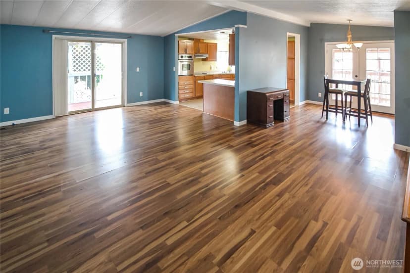 Property photo for 7112 141st Avenue E, Sumner photo 2