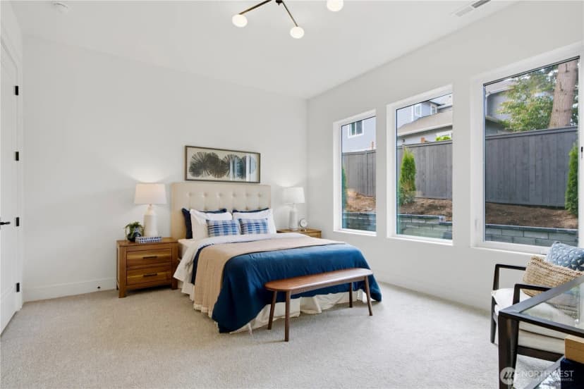 Property photo for 10411 Ne 17th Street, Bellevue photo 27