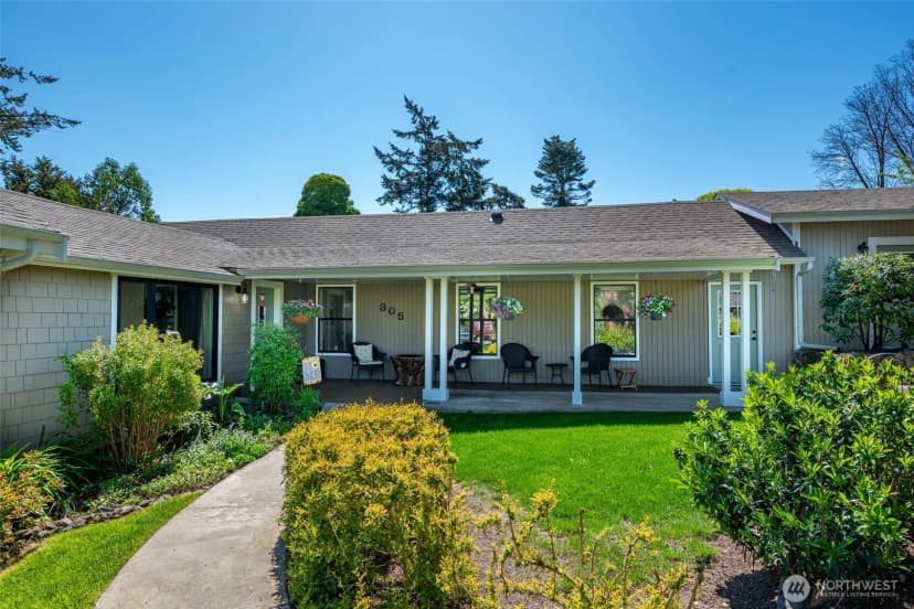 Property photo for 305 Nw Coveland Street, Coupeville photo 5